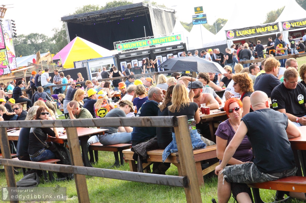 2011-07-15_17 Terras - Zwarte Cross, Lichtenvoorde 021